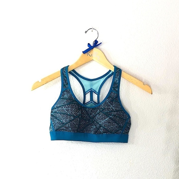 Champion Sports Bra - Picture 1 of 5
